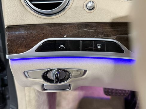 Used 2018 Mercedes-Benz S 450 Sedan image 22