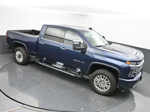 Used 2020 Chevrolet Silverado 2500 High Country w/ Z71 Off-Road Package image 35