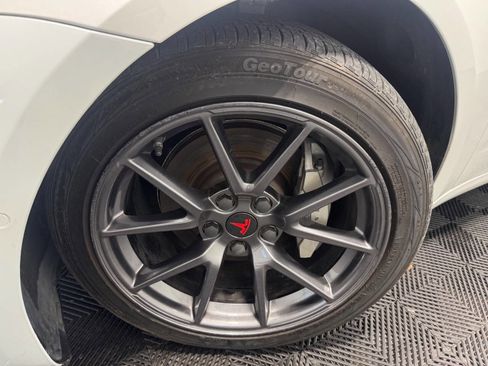 Used 2021 Tesla Model 3 Long Range image 40