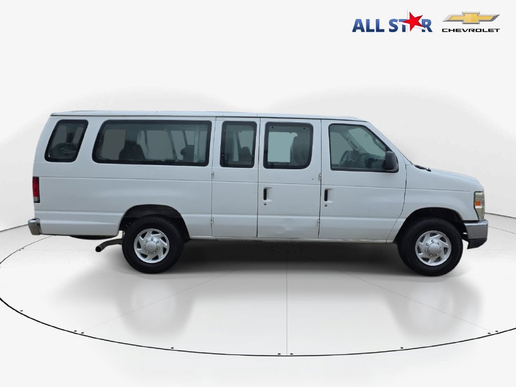 Used 2012 Ford E-350 and Econoline 350 XLT RWD image 2