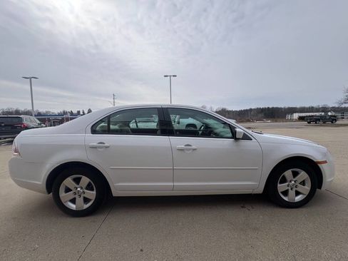 Used 2007 Ford Fusion SE image 6