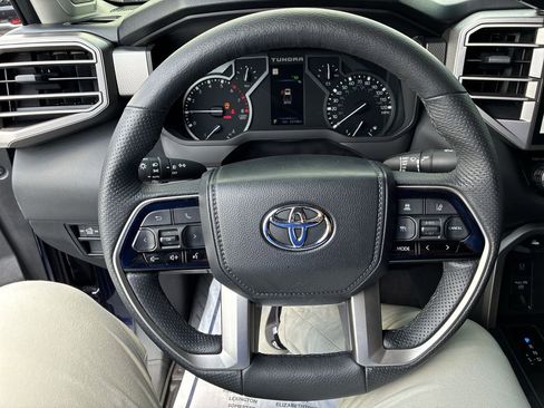 Used 2023 Toyota Tundra Limited AWD/4WD image 14