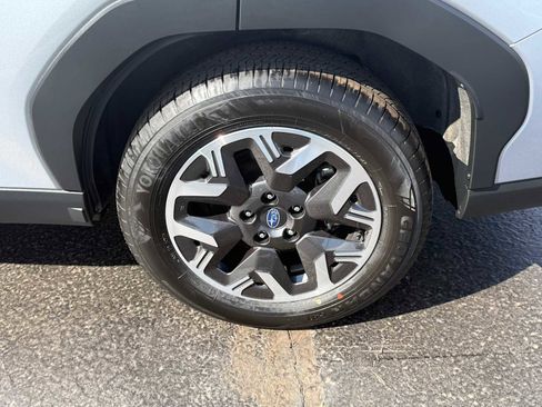 Used 2026 Subaru Forester Premium image 9