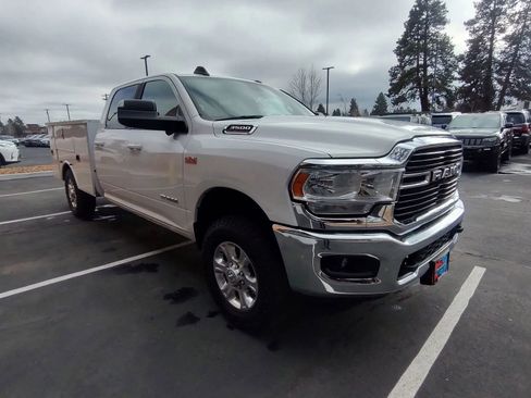 Used 2021 RAM 3500 Big Horn w/ Towing Technology Group image 8