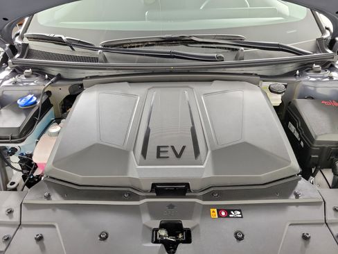 New 2026 Hyundai Ioniq 5 SE image 34