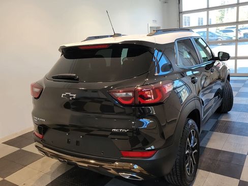 Used 2025 Chevrolet TrailBlazer ACTIV w/ Convenience Package image 6