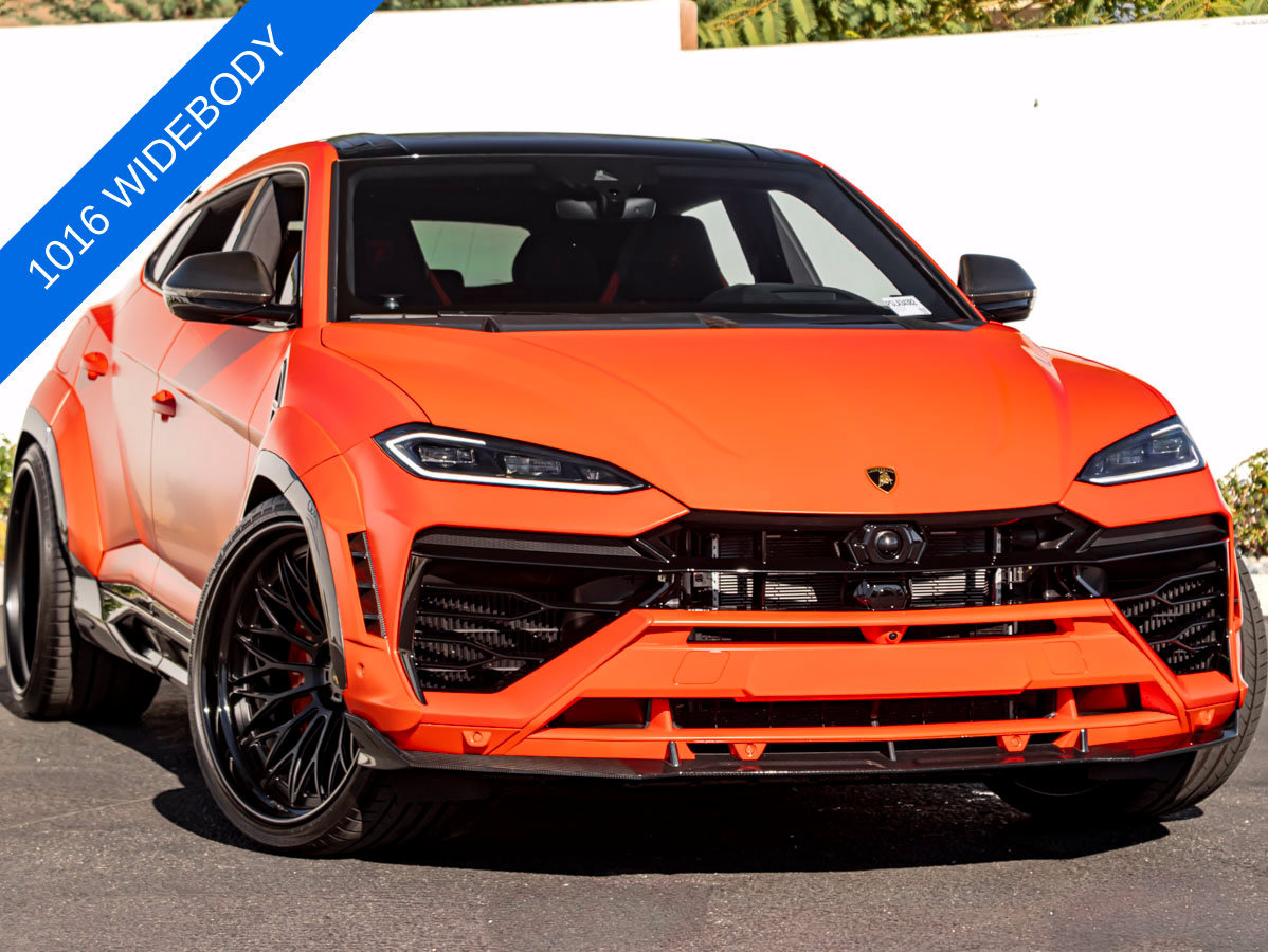 Used 2025 Lamborghini Urus SE AWD/4WD image 4