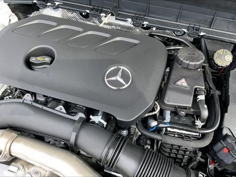 Certified 2026 Mercedes-Benz GLB 250 4MATIC image 27