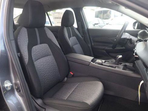 Used 2026 Nissan Sentra SV w/ Floor Mat Package FWD image 21