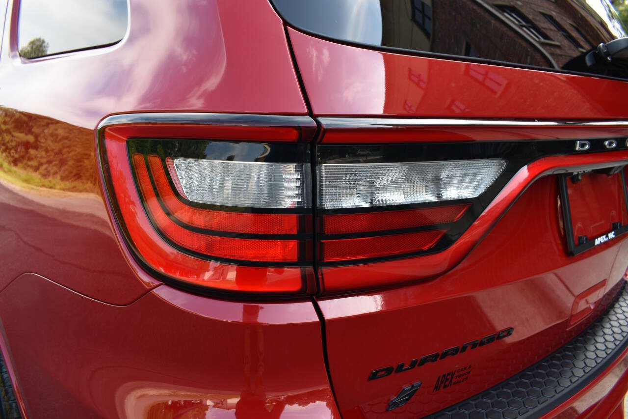 Used 2019 Dodge Durango R/T w/ Technology Group AWD/4WD image 44