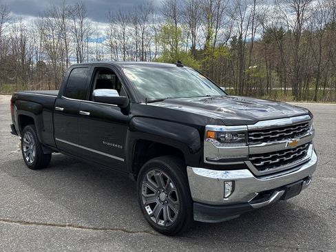 Used 2018 Chevrolet Silverado 1500 LTZ AWD/4WD image 1