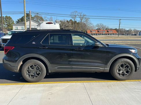 Used 2023 Ford Explorer Timberline image 4