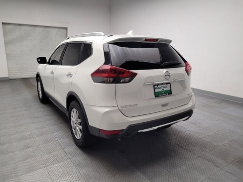 Used 2019 Nissan Rogue SV FWD image 5