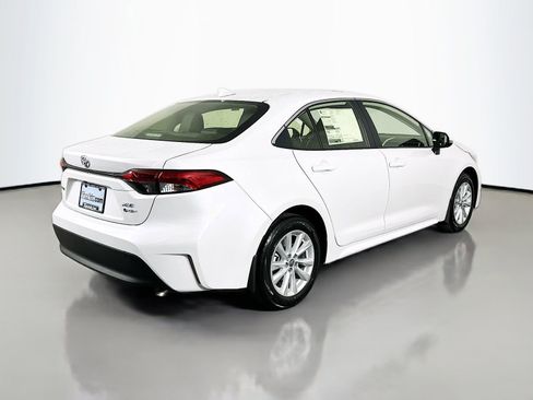 New 2026 Toyota Corolla XLE image 7