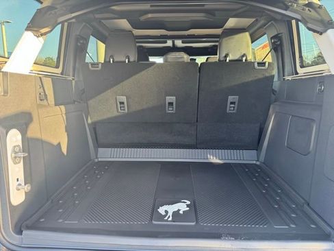 New 2025 Ford Bronco Raptor w/ Interior Carbon Fiber Pack AWD/4WD image 21