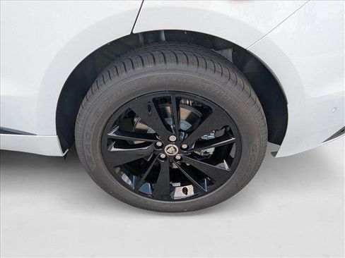 New 2026 Jaguar F-PACE R-Dynamic S image 10