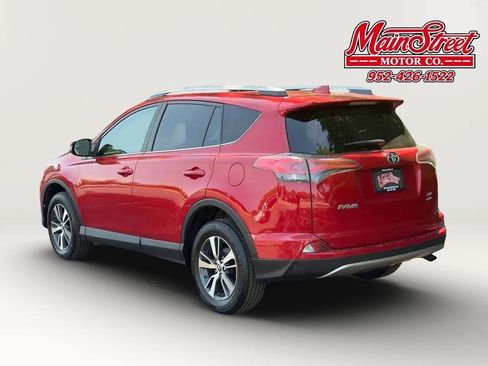 Used 2017 Toyota RAV4 XLE w/ Plus Special Value Package AWD/4WD image 5