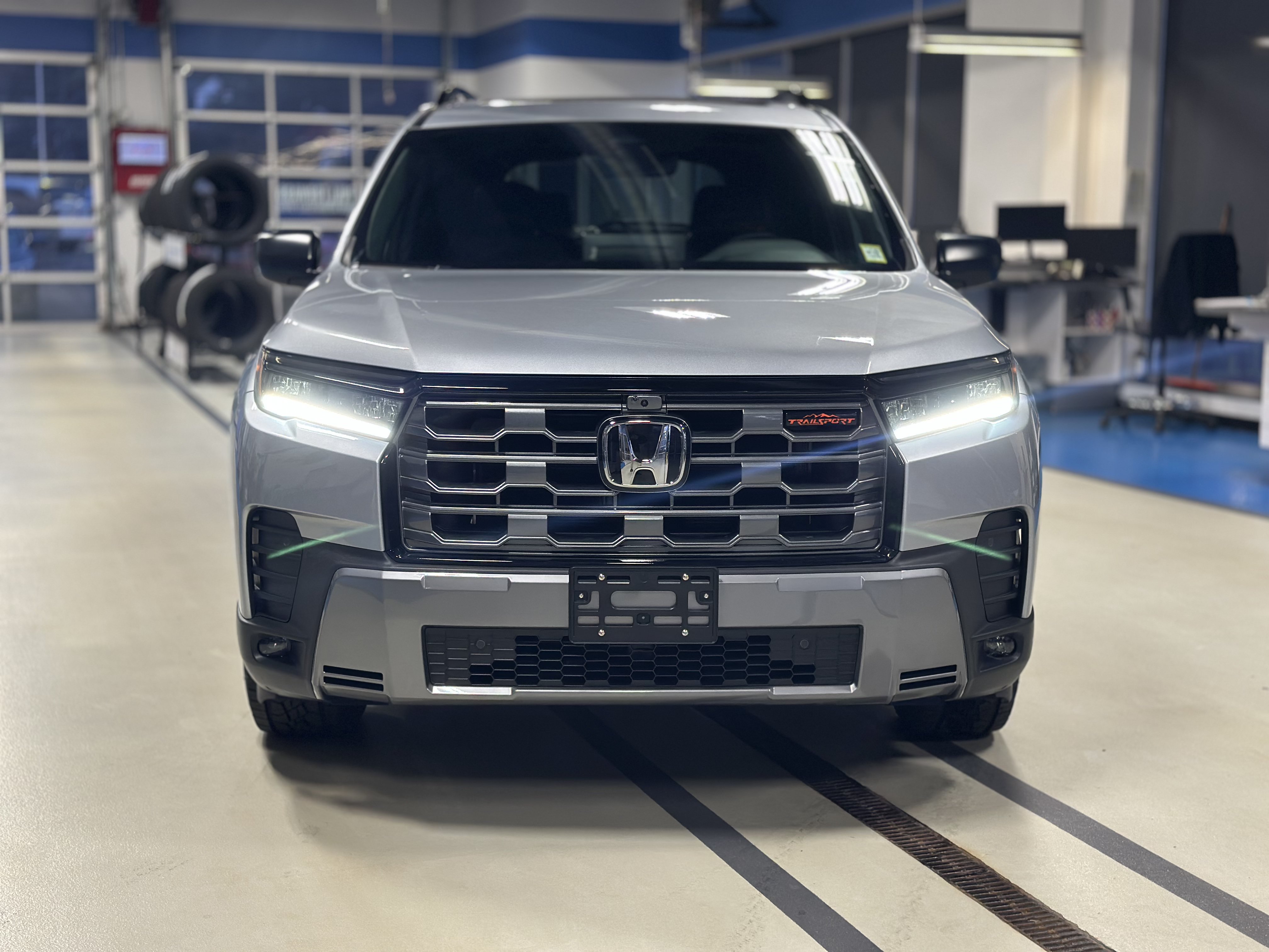 New 2026 Honda Pilot TrailSport image 2