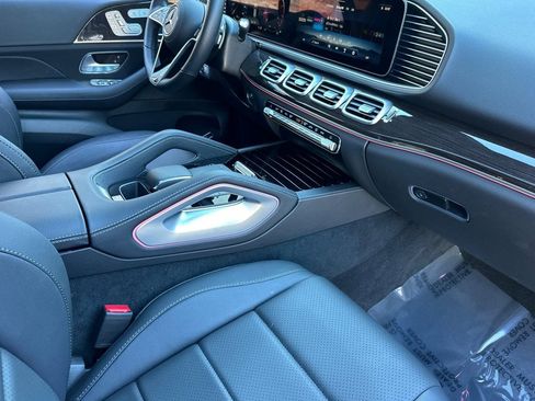 Used 2025 Mercedes-Benz GLE 350 350 image 31
