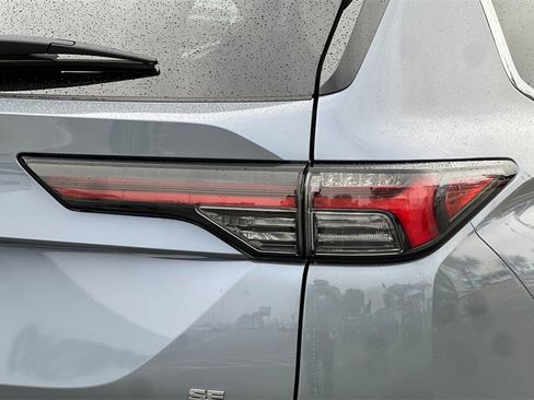 New 2026 Mitsubishi Outlander SE image 28