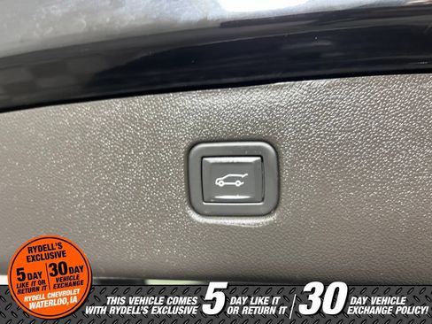 Used 2023 Chevrolet Blazer LT w/ Convenience Package AWD/4WD image 9