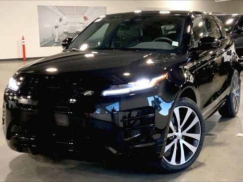 New 2026 Land Rover Range Rover Evoque Dynamic SE image 1