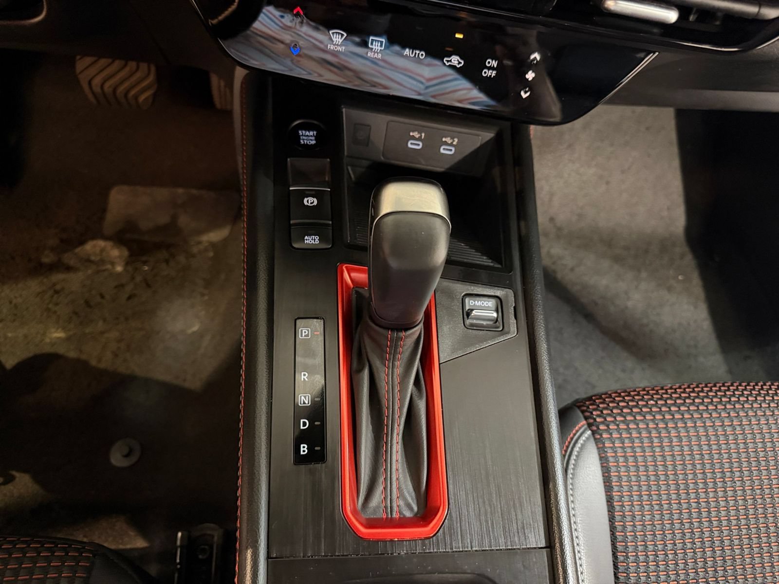 Used 2026 Nissan Kicks SR AWD/4WD image 39