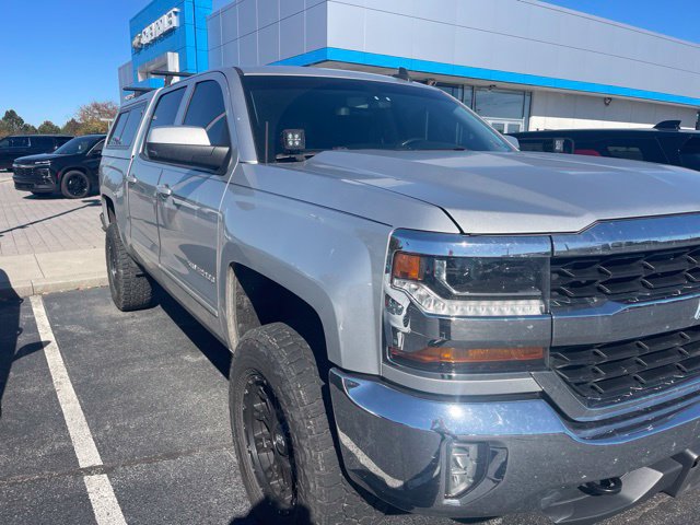 Used 2018 Chevrolet Silverado 1500 LT w/ All Star Edition AWD/4WD image 15