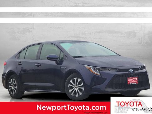 Used 2021 Toyota Corolla LE FWD image 1