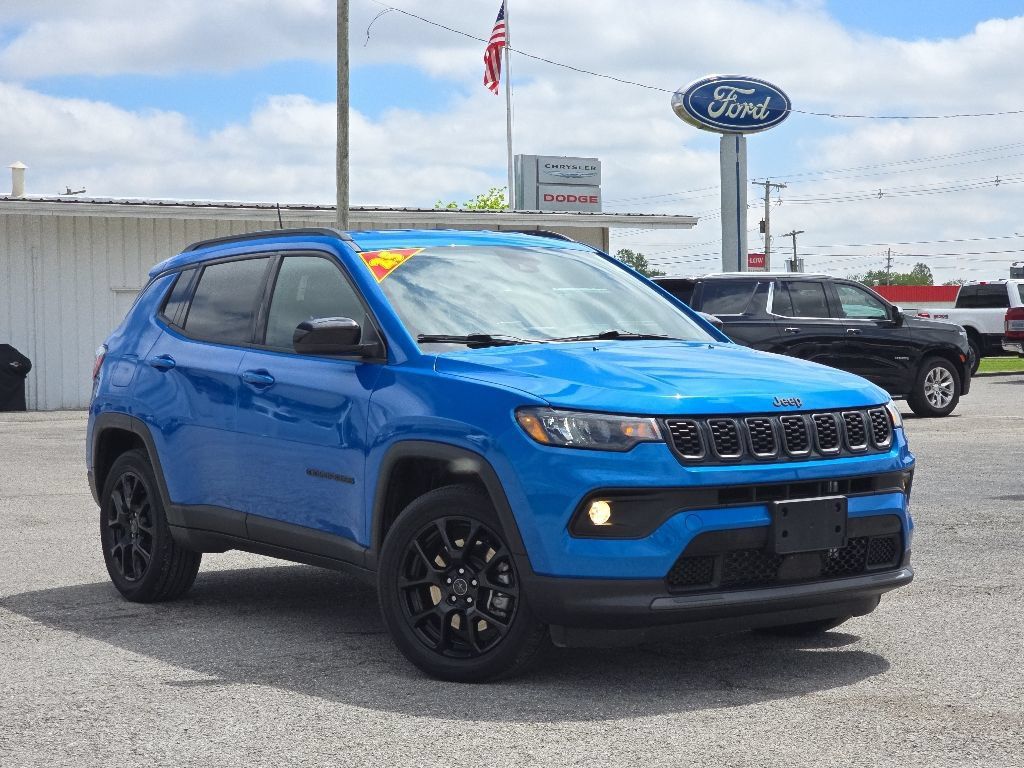 Certified 2026 Jeep Compass Latitude AWD/4WD image 2