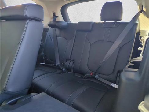 New 2025 Honda Pilot EX-L image 18