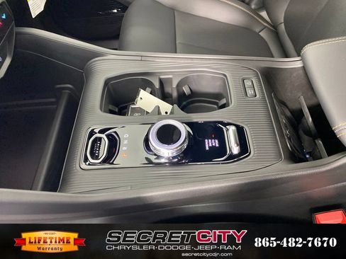 New 2026 Jeep Cherokee Limited AWD/4WD image 24
