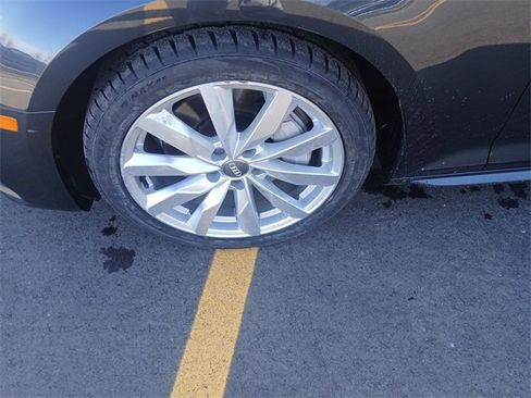 Used 2018 Audi A4 2.0T Premium w/ 18" Wheel Package image 10