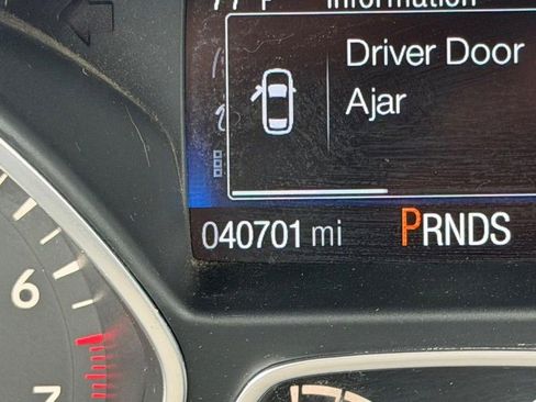 Used 2019 Ford Escape SE AWD/4WD image 18