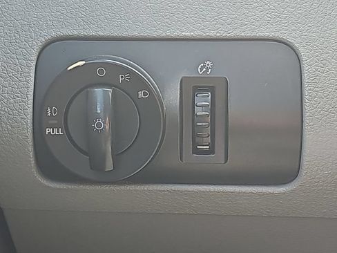 Used 2007 Ford Mustang GT Premium RWD image 19
