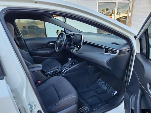 Used 2020 Toyota Corolla SE w/ Carpet Mat Package FWD image 13