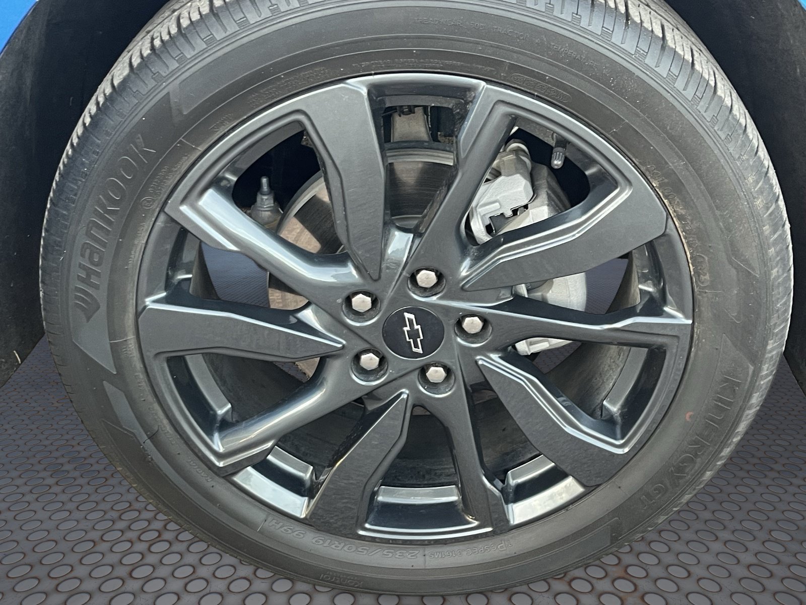 Certified 2024 Chevrolet Equinox RS w/ RS Leather Package FWD image 10