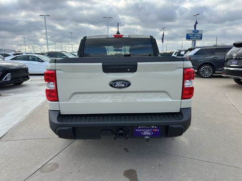 New 2025 Ford Maverick XLT w/ XLT Luxury Package image 11