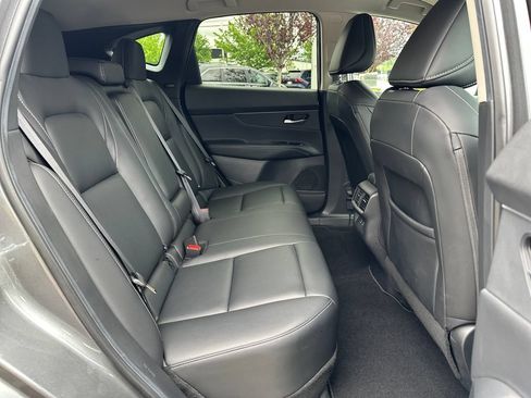 Used 2025 Nissan Murano SV AWD/4WD image 15