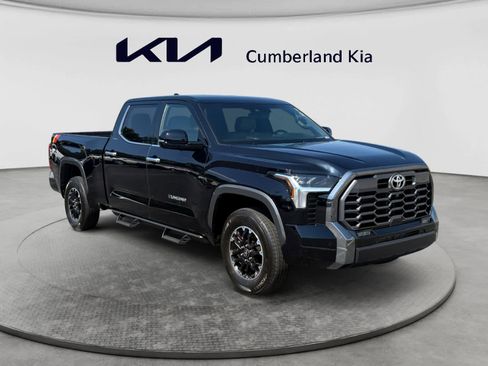 Used 2026 Toyota Tundra Limited AWD/4WD image 7