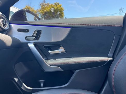 Used 2022 Mercedes-Benz CLA 35 AMG 4MATIC image 23