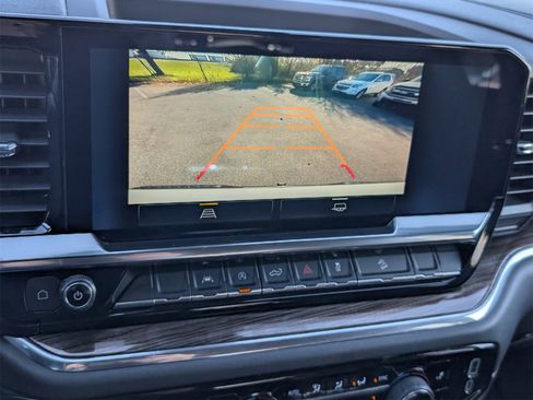 Used 2024 Chevrolet Silverado 1500 LT Trail Boss w/ Protection Package image 20