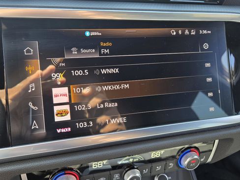 Used 2022 Audi Q3 2.0T Premium Plus image 21