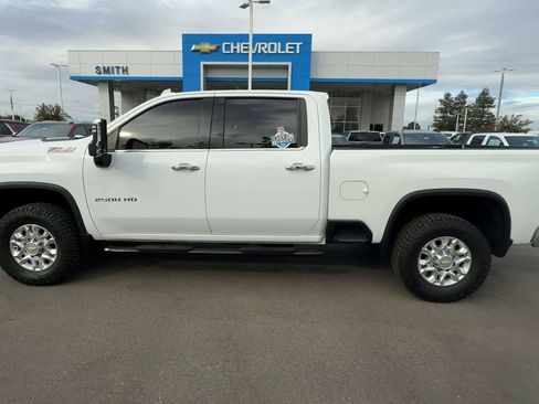 Used 2023 Chevrolet Silverado 2500 LTZ w/ LTZ Convenience Package image 4