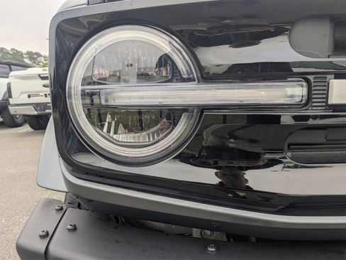 Used 2024 Ford Bronco Outer Banks image 10