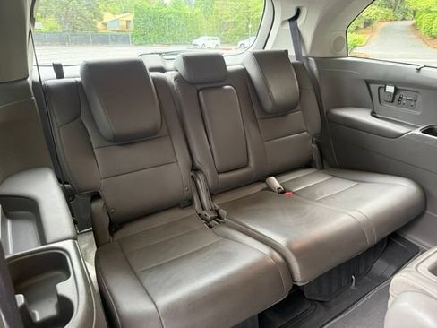 Used 2013 Honda Odyssey Touring image 46