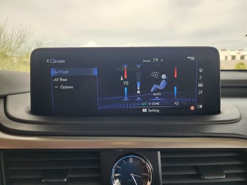 Used 2022 Lexus RX 350L Luxury image 45