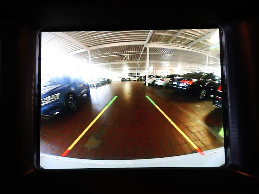 Used 2022 Dodge Charger GT RWD image 18