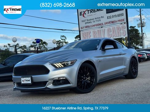 Used 2015 Ford Mustang GT RWD image 1