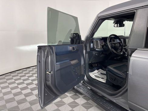 Used 2021 Ford Bronco Outer Banks AWD/4WD image 14